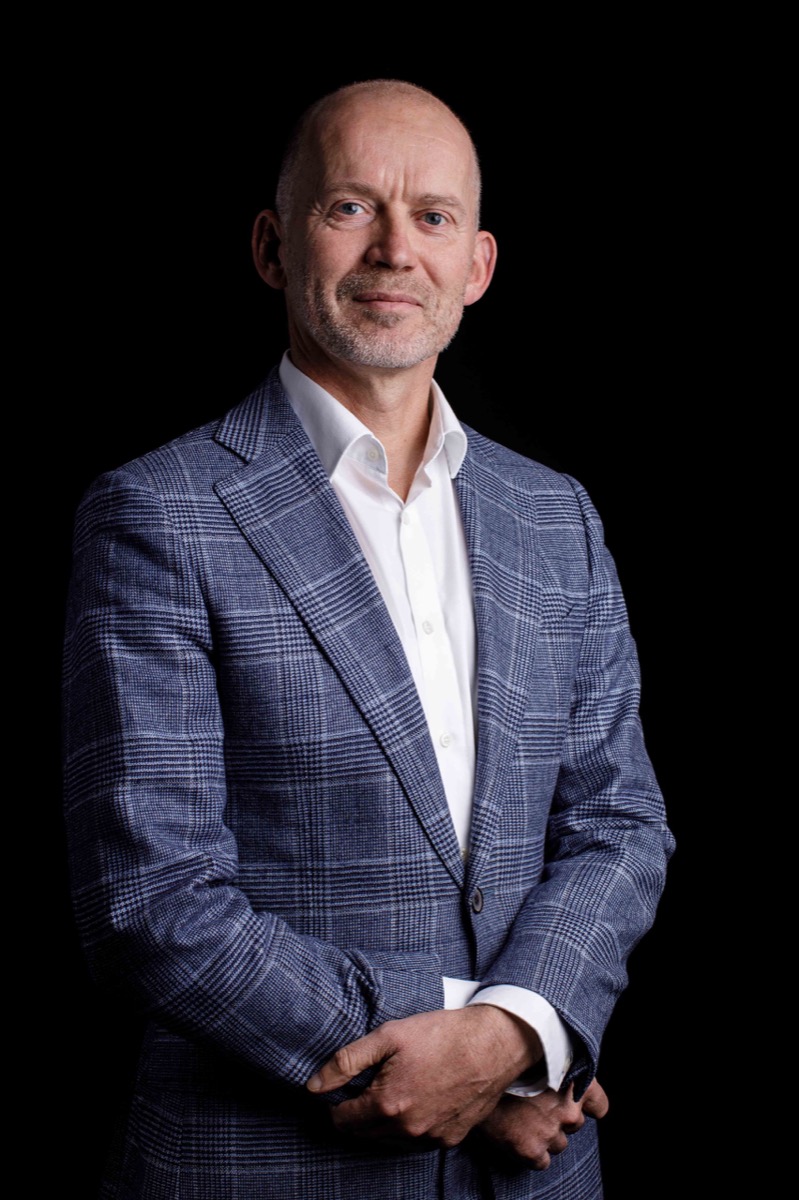 Corporate portrait photographer The Hague — executive portrait for management teams